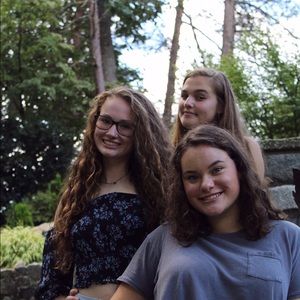 Meet your Posher, Hannah